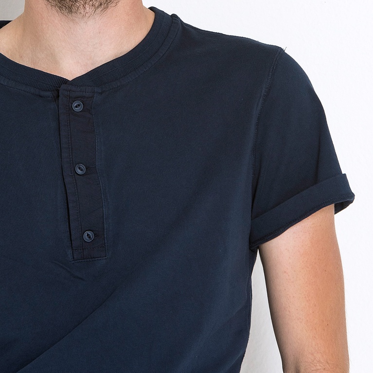 T-shirt "Henley" T-shirt "Henley"